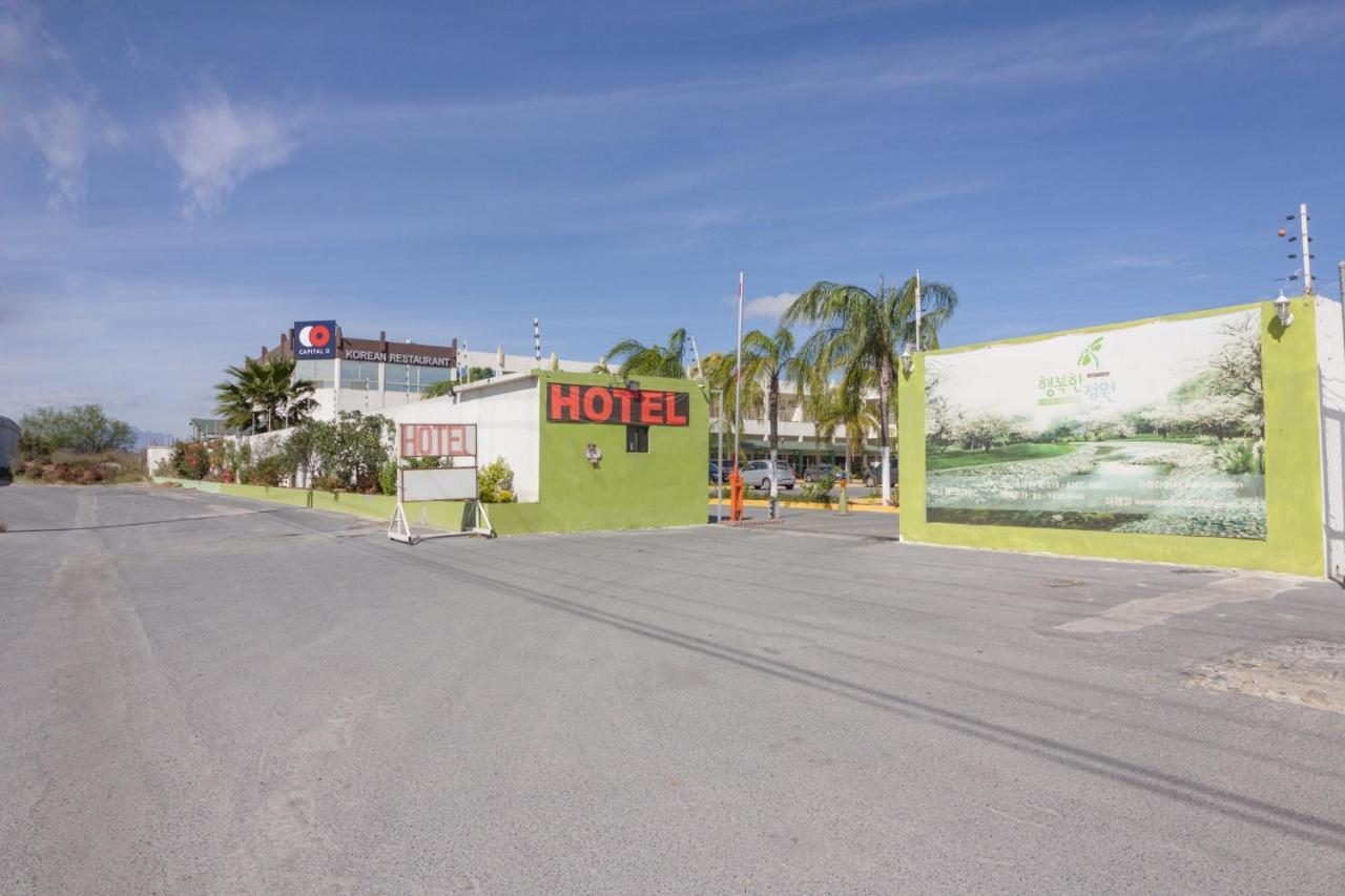 Ecohabit, Monterrey Otel Apodaca Dış mekan fotoğraf